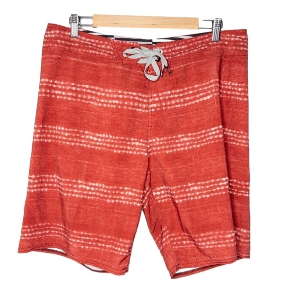 Volcom Mens Red White Stripe Board Shorts Size 34 Beach Surf Coastal Swim Casual - Picture 1 of 10